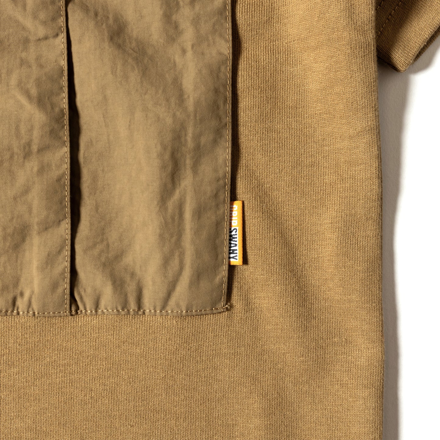 GRIP SWANY x Helinox T-shirt - SOIL