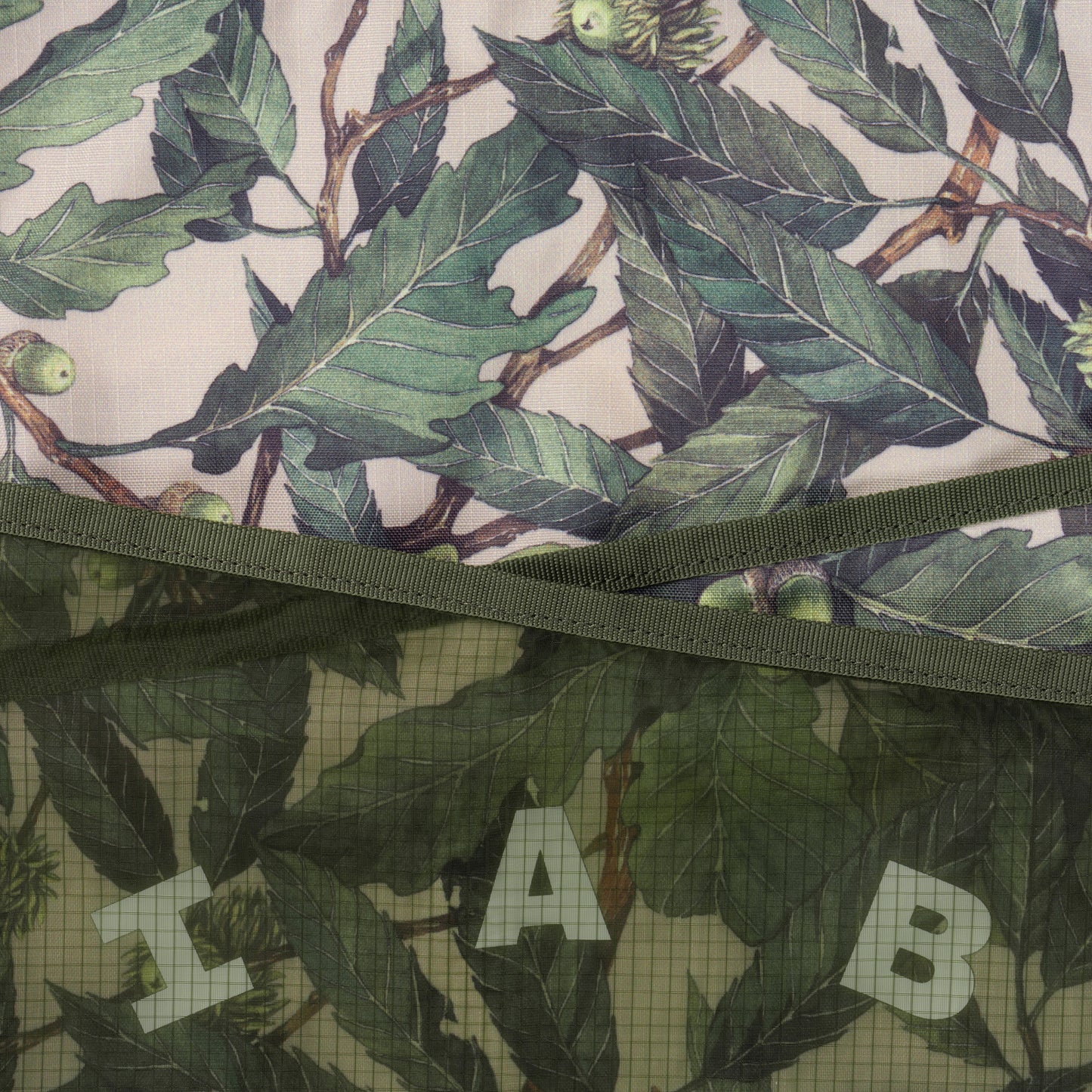 IAB STUDIO x Helinox Sacoche #1 - BUKHANSAN