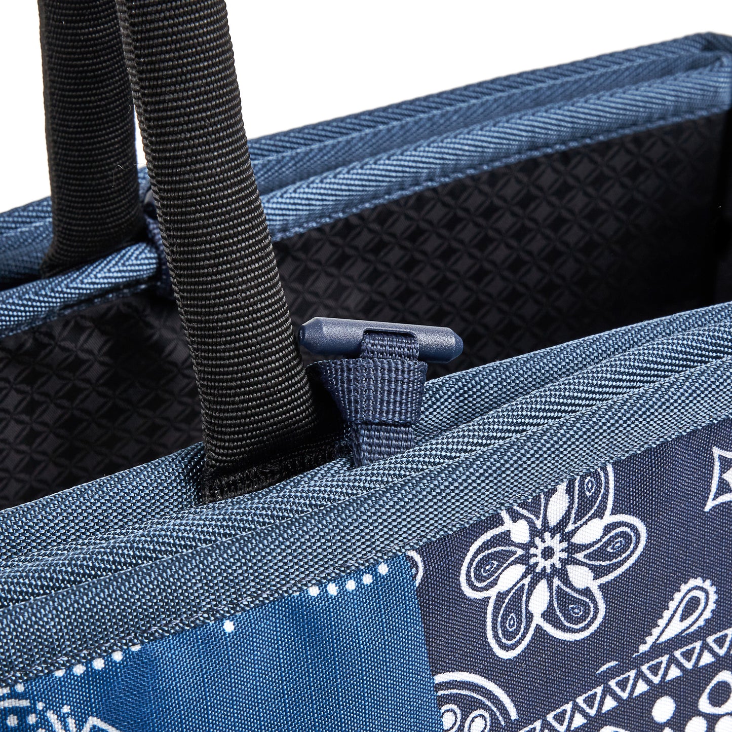 Folding Tote(origami tote) - Blue Bandanna Quilt