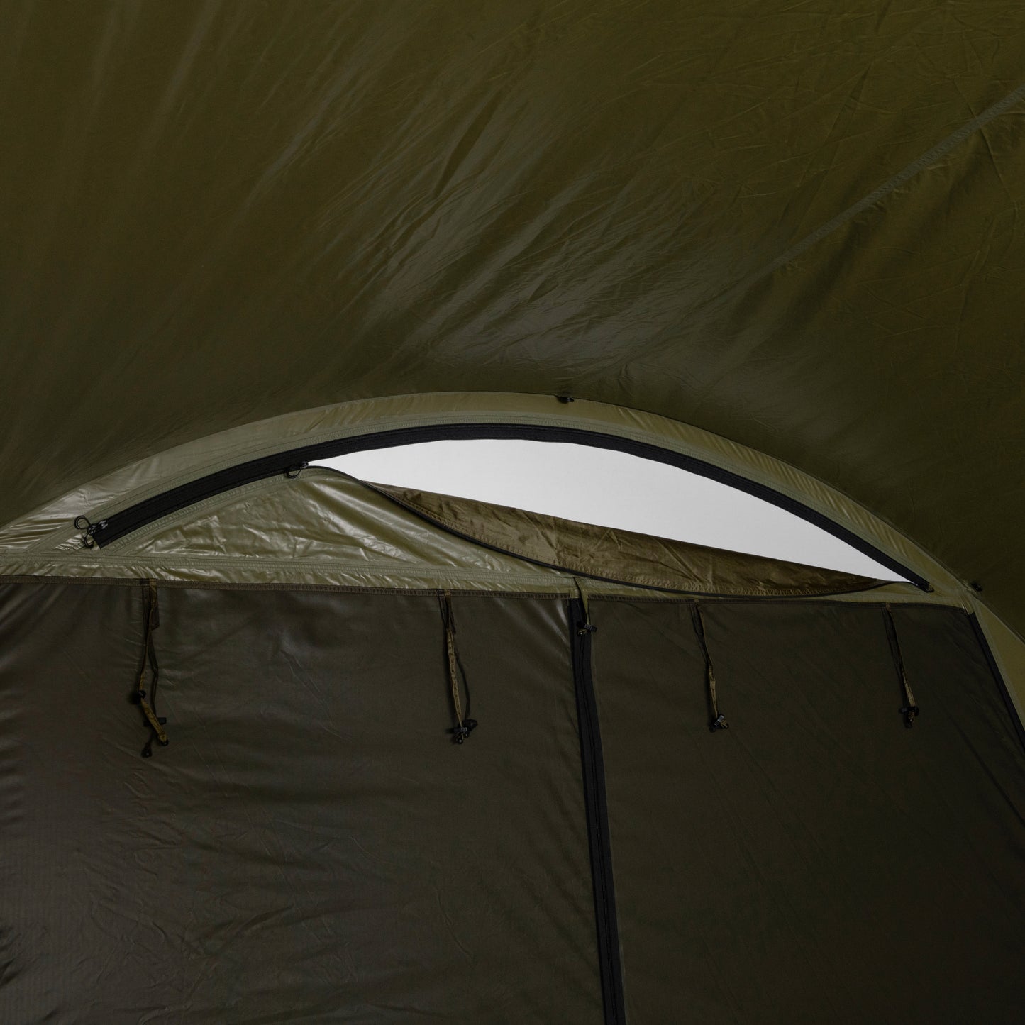 Tac. Field Tunnel 4.35 - Military Tan