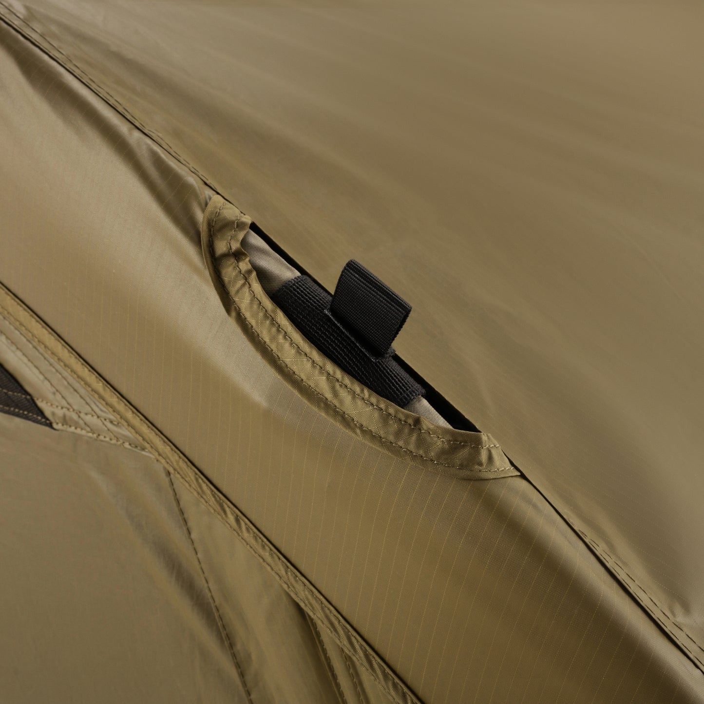 Tac. Field Tunnel 4.35 Roof - Coyote Tan