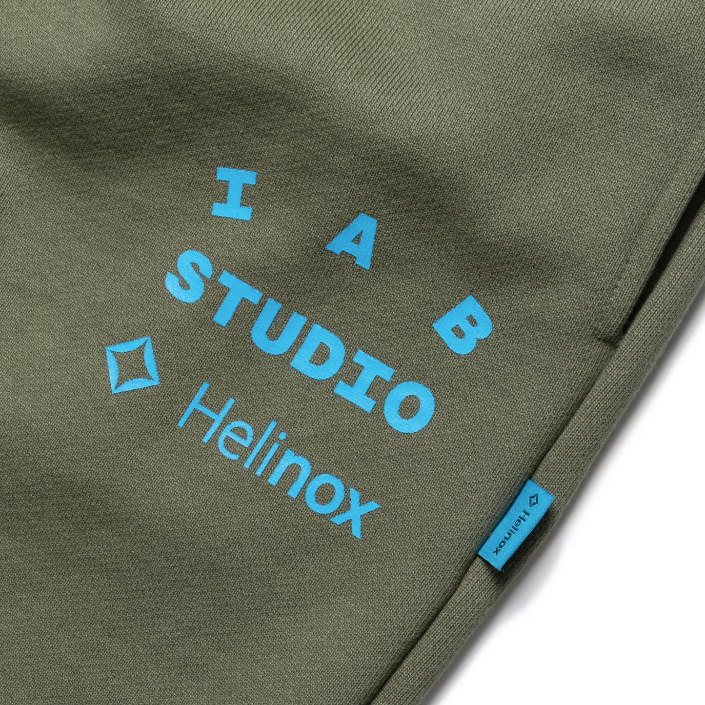IAB STUDIO x Helinox Sweatpants - Leaf Green
