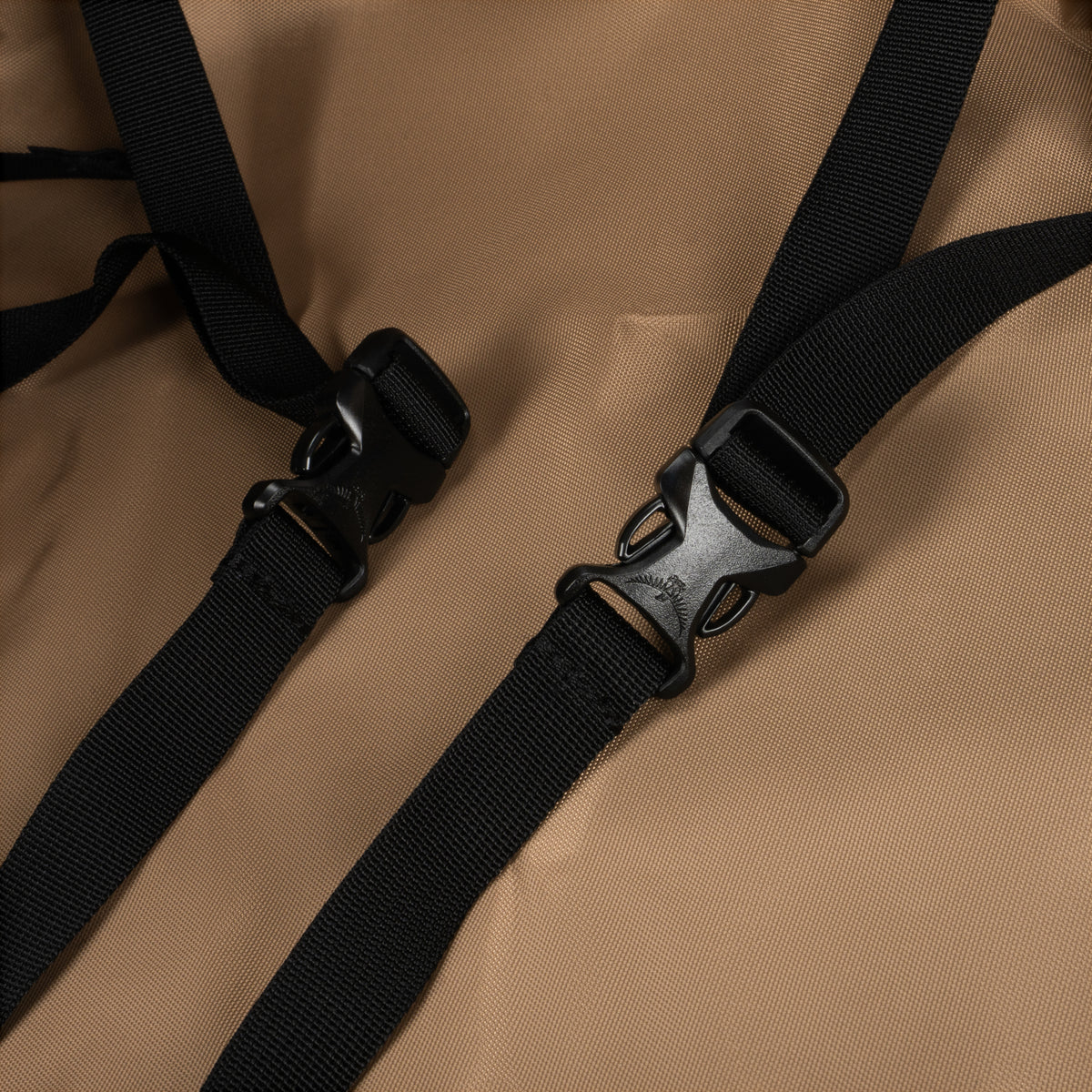 Campcore Transporter™ Duffel 65L - Latte Brown