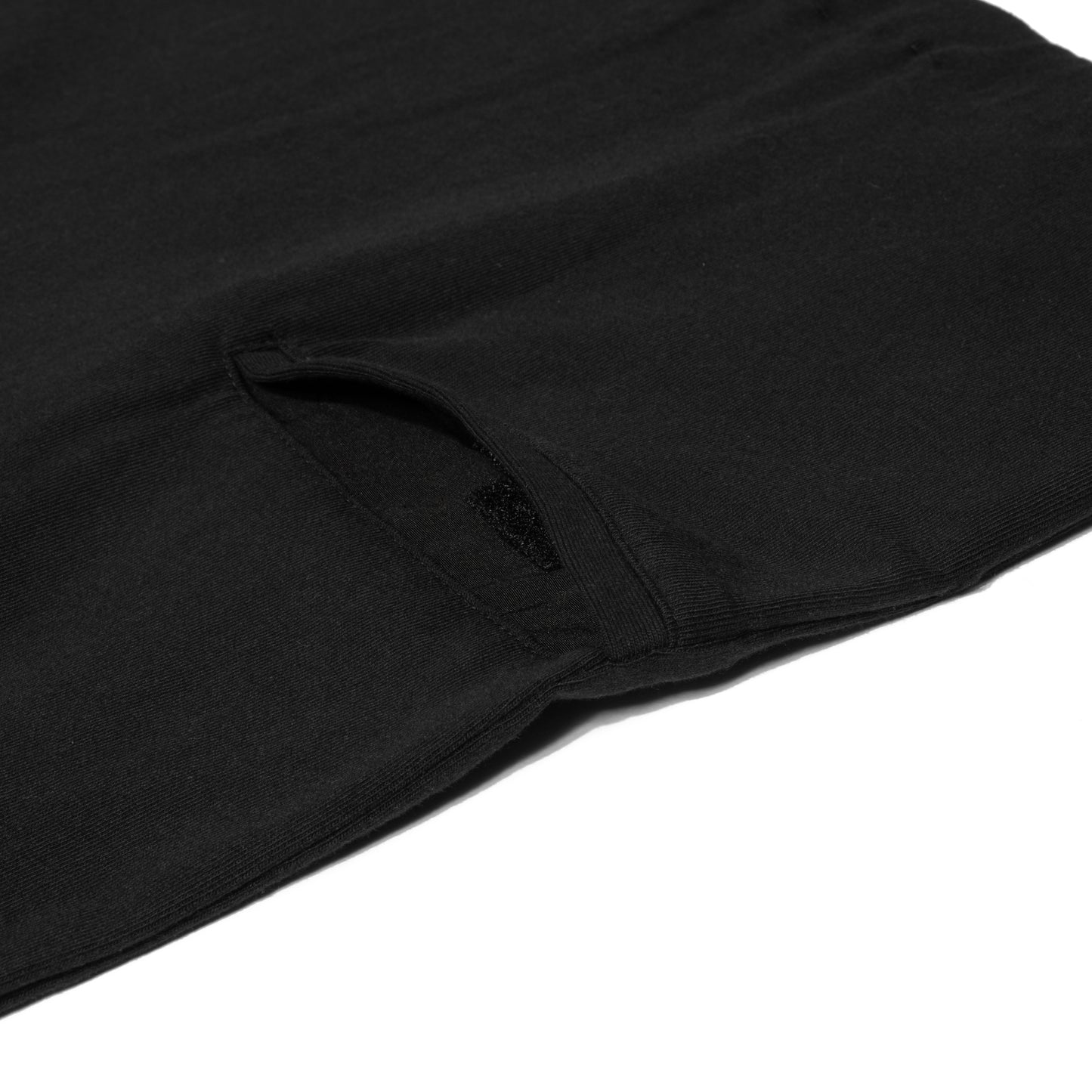 ROOT CO. × Helinox PLAY UTILITY BACK POCKET Logo T-Shirt - Black